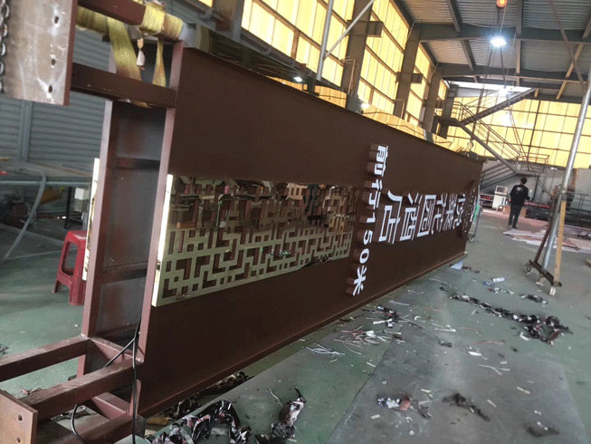 ��?c��)R���񱤉�